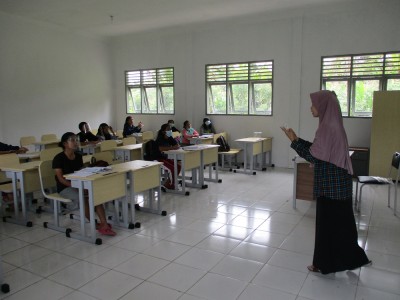 KEGIATAN EKSTRAKURIKULER DALAM PERSIAPAN PEMANTAPAN SBMPTN TAHUN 2021